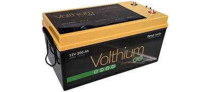 Batterie Volthium 300Ah installée dans un compartiment technique hors réseau