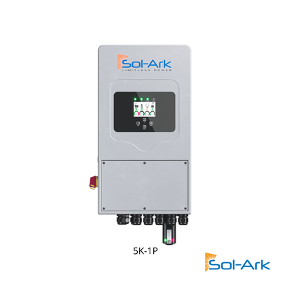 Onduleur hybride Sol-Ark 5K-1P installé sur un mur technique résidentiel